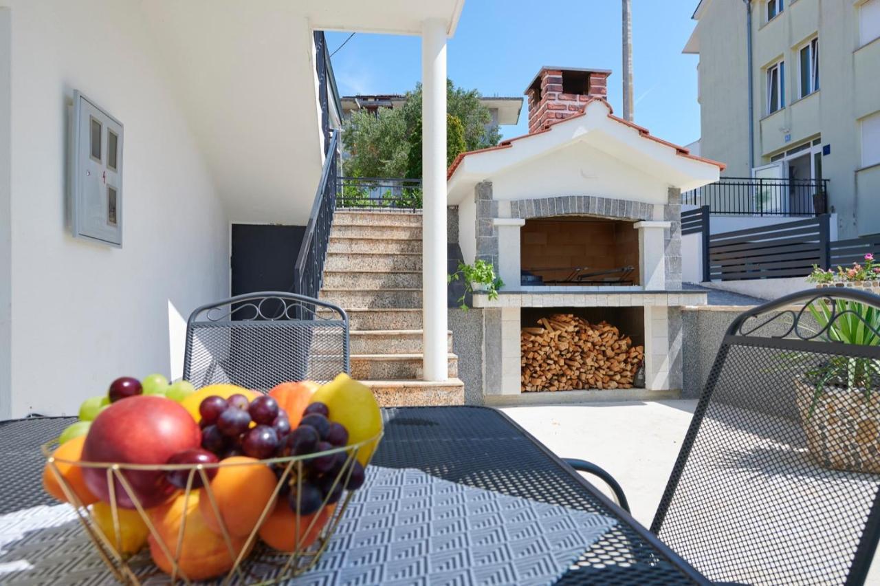 Apartments Marija Trogir Exterior photo