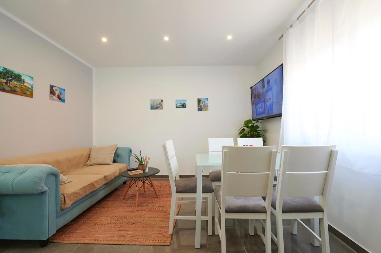 Apartments Marija Trogir Exterior photo