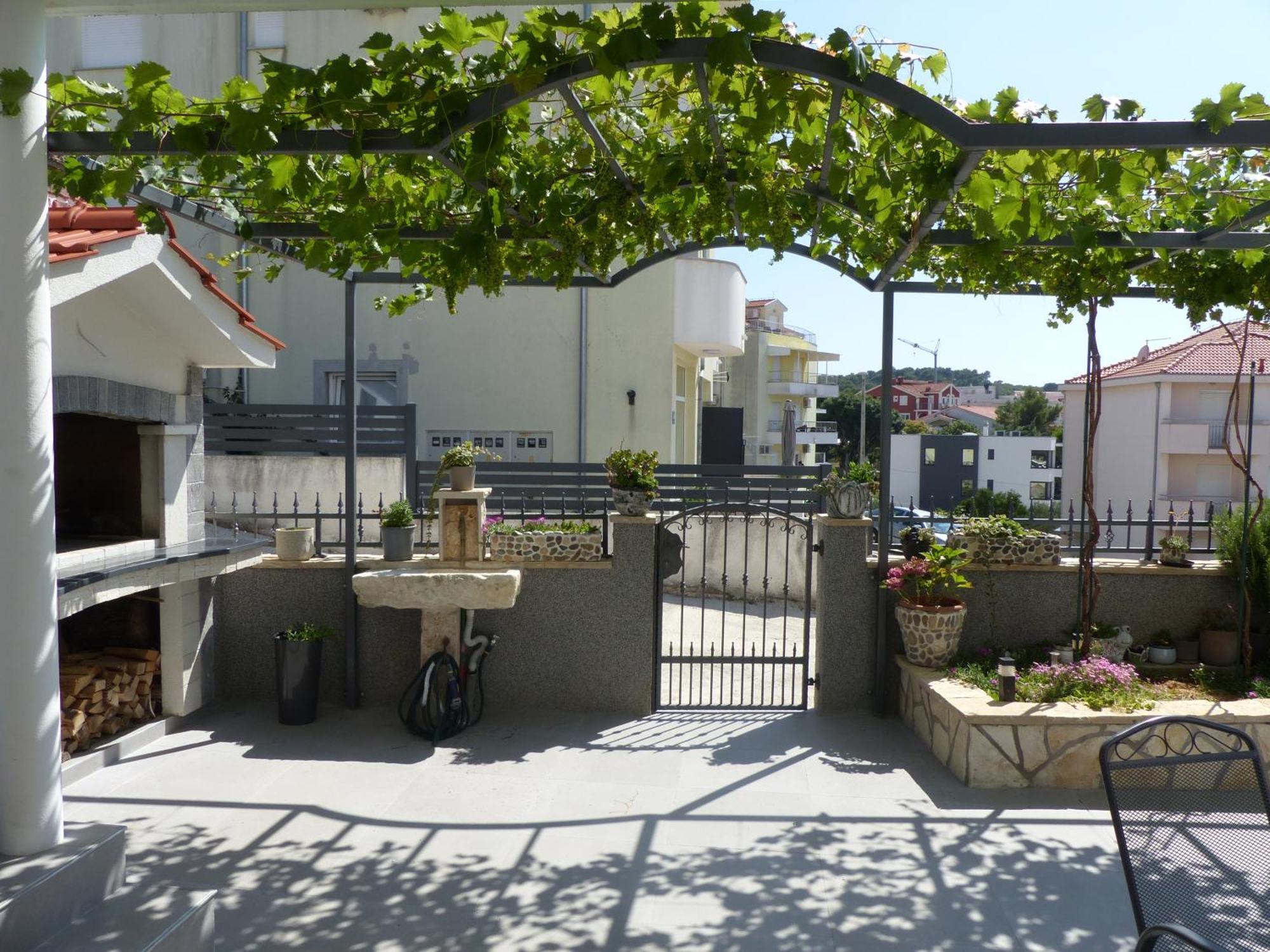Apartments Marija Trogir Exterior photo